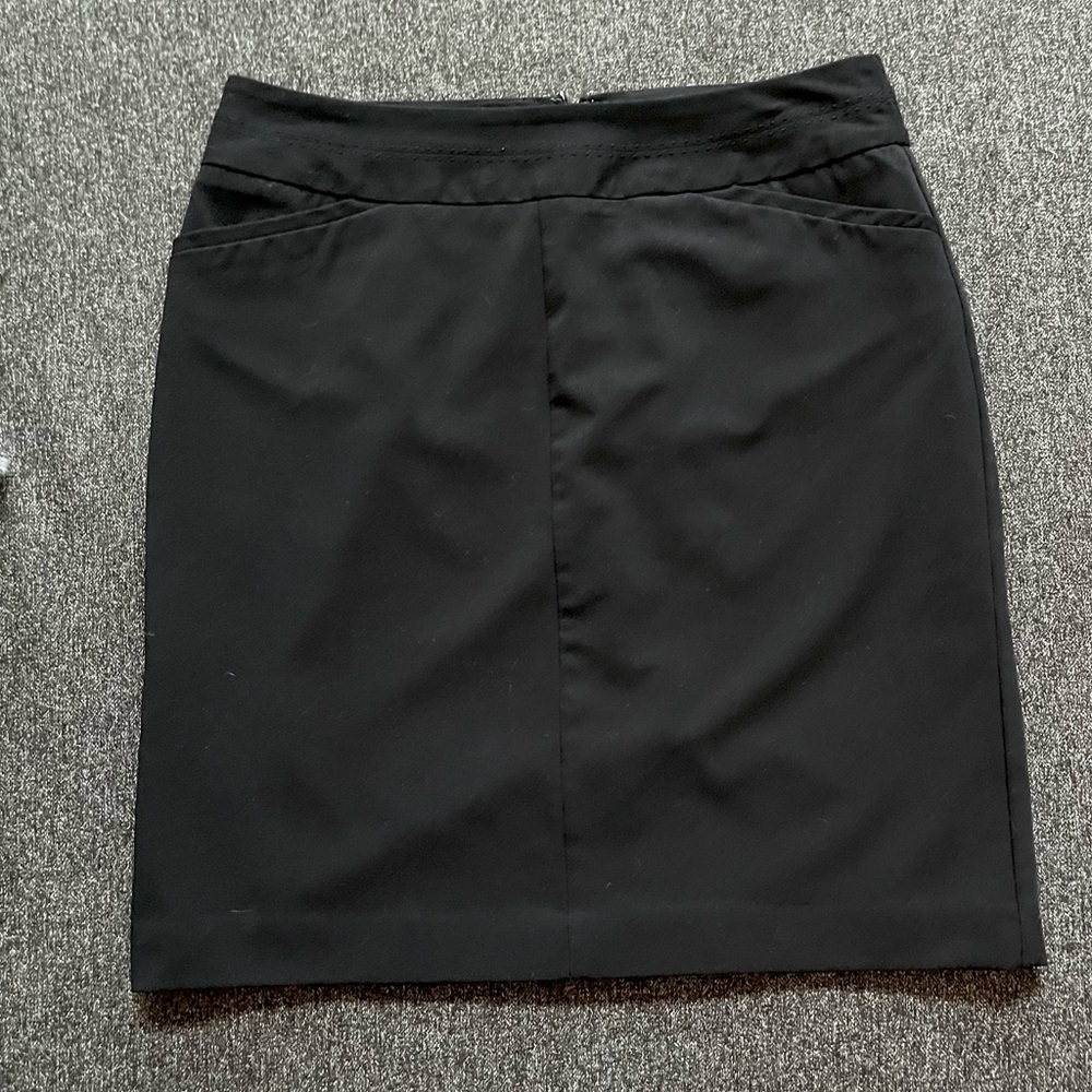 Ladies black skirt- size 8P